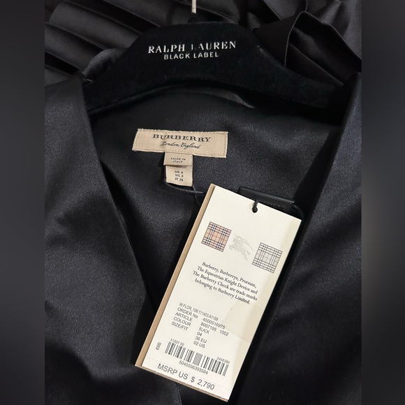 Sold NWT Burberry Ladies Flor Embroidered Asymmetrical Pleated Dress - Picture 5 of 12